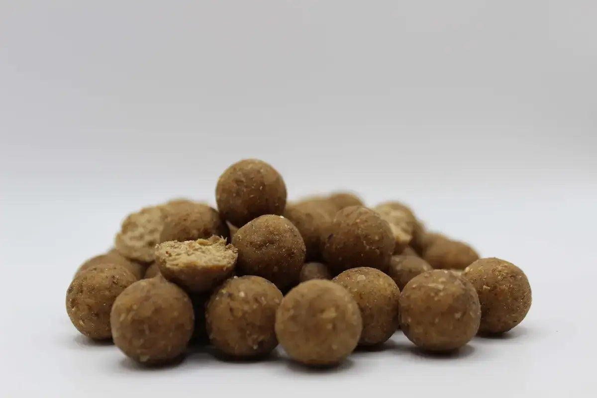 SS7 Red Liver Boilie 12mm & 15mm (1kg) by The Bait Company UKSS7 Red Liver Boilie 12mm & 15mm (1kg)